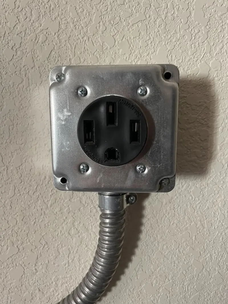 NEMA 14-50 outlet installed for Smart Home Electrical in Ivanhoe